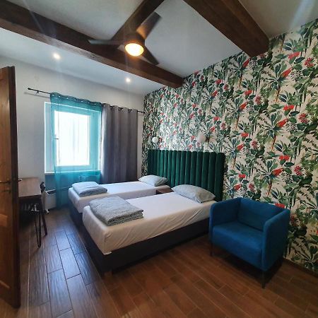 Luxurio Rooms With Baths Livorno Kültér fotó