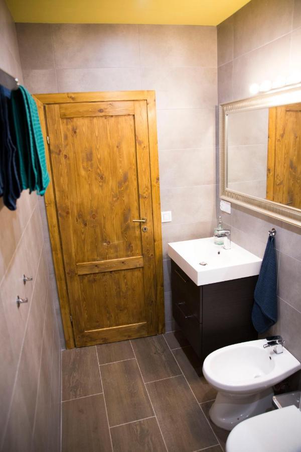 Luxurio Rooms With Baths Livorno Kültér fotó