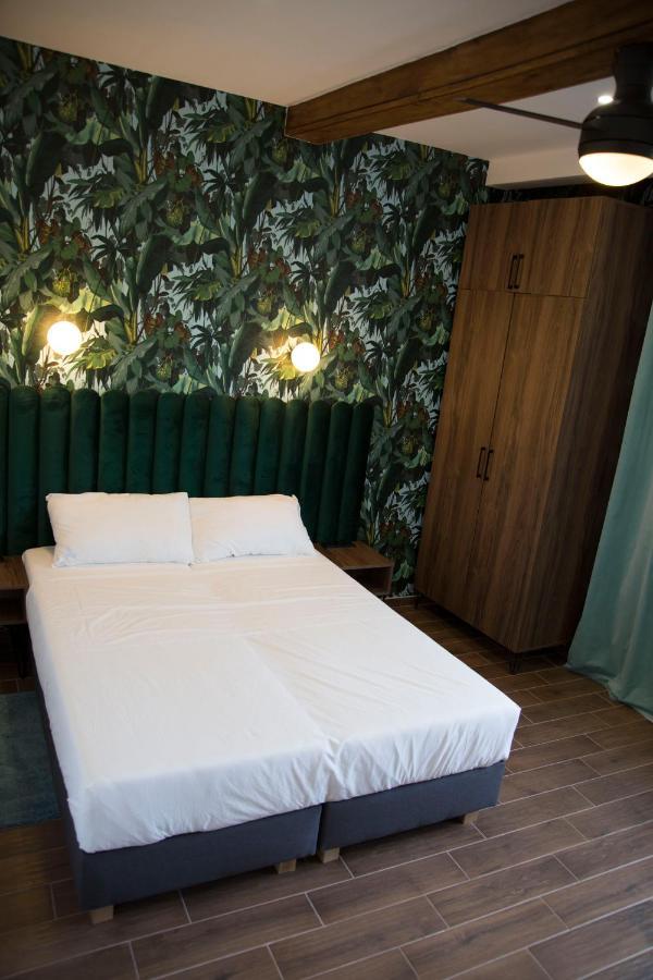 Luxurio Rooms With Baths Livorno Kültér fotó