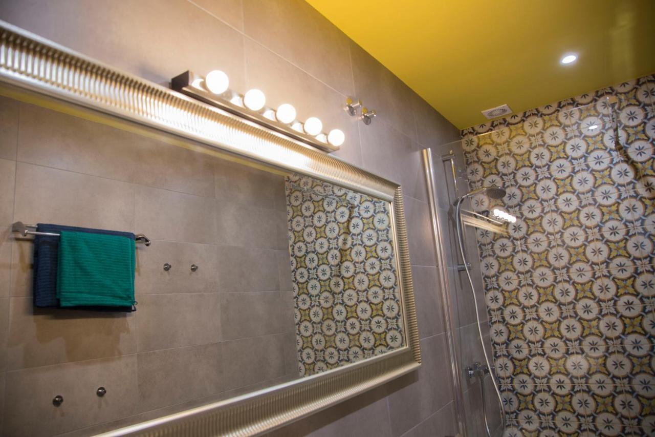 Luxurio Rooms With Baths Livorno Kültér fotó