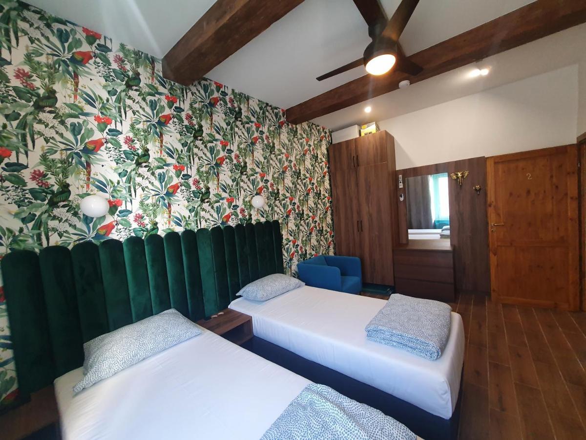 Luxurio Rooms With Baths Livorno Kültér fotó