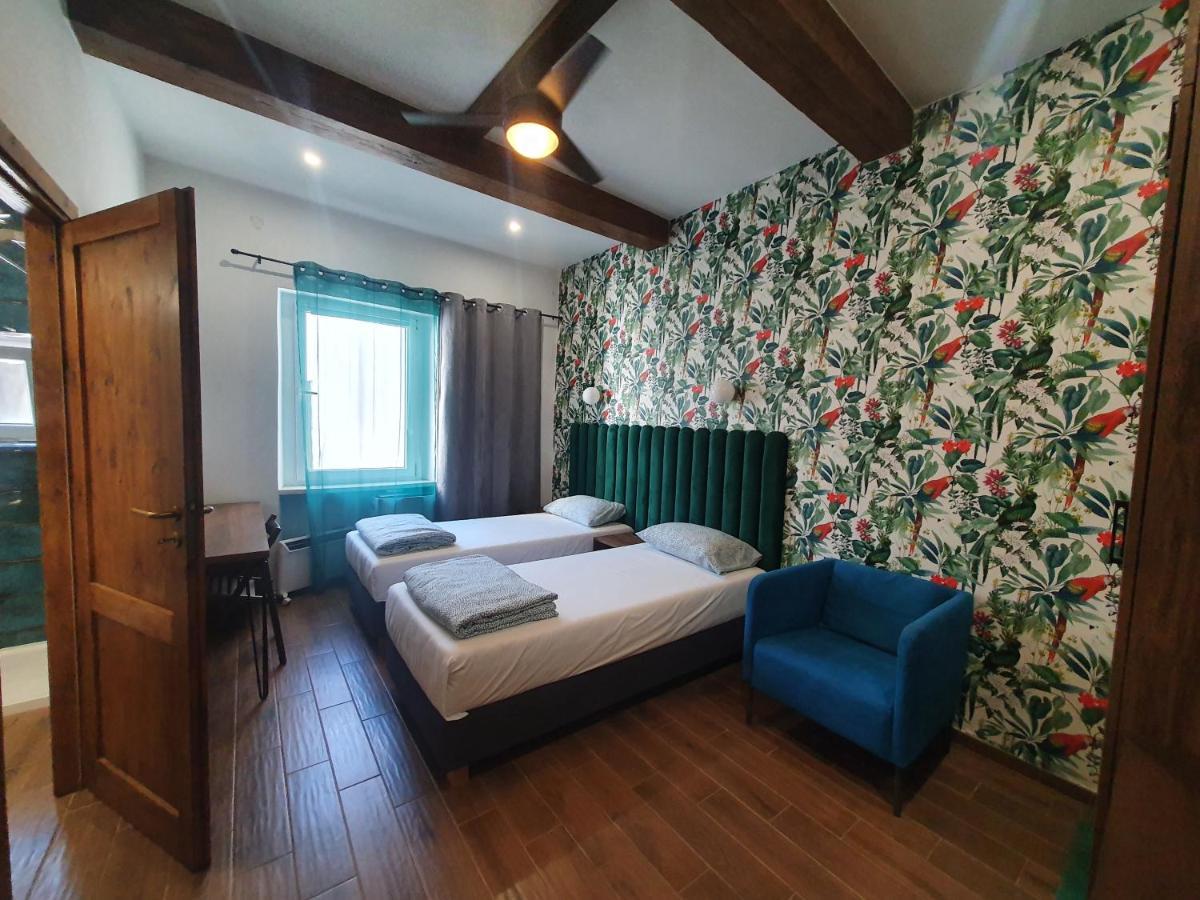 Luxurio Rooms With Baths Livorno Kültér fotó